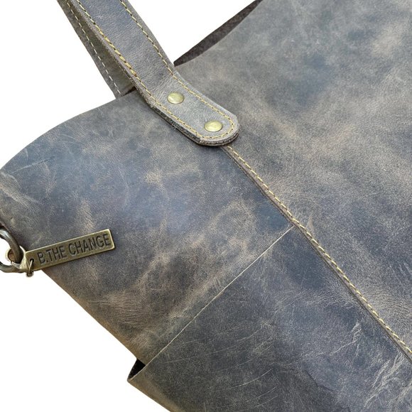 Handmade Stylish Off Black Leather Tote Bag with Pockets - Picture 4 of 6